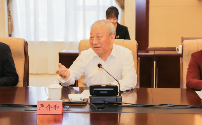 1684477147791056300.png 同新疆伊犁州黨委書記楊秀理會談2.png