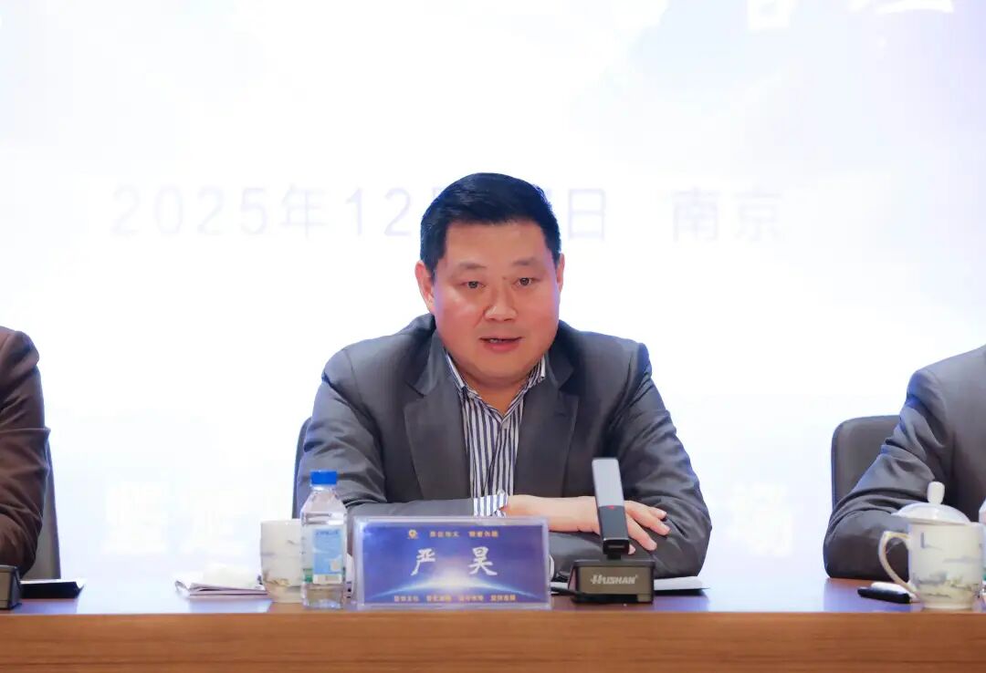 17669779494582476tM6.jpg 17669779494582476tM6.jpg